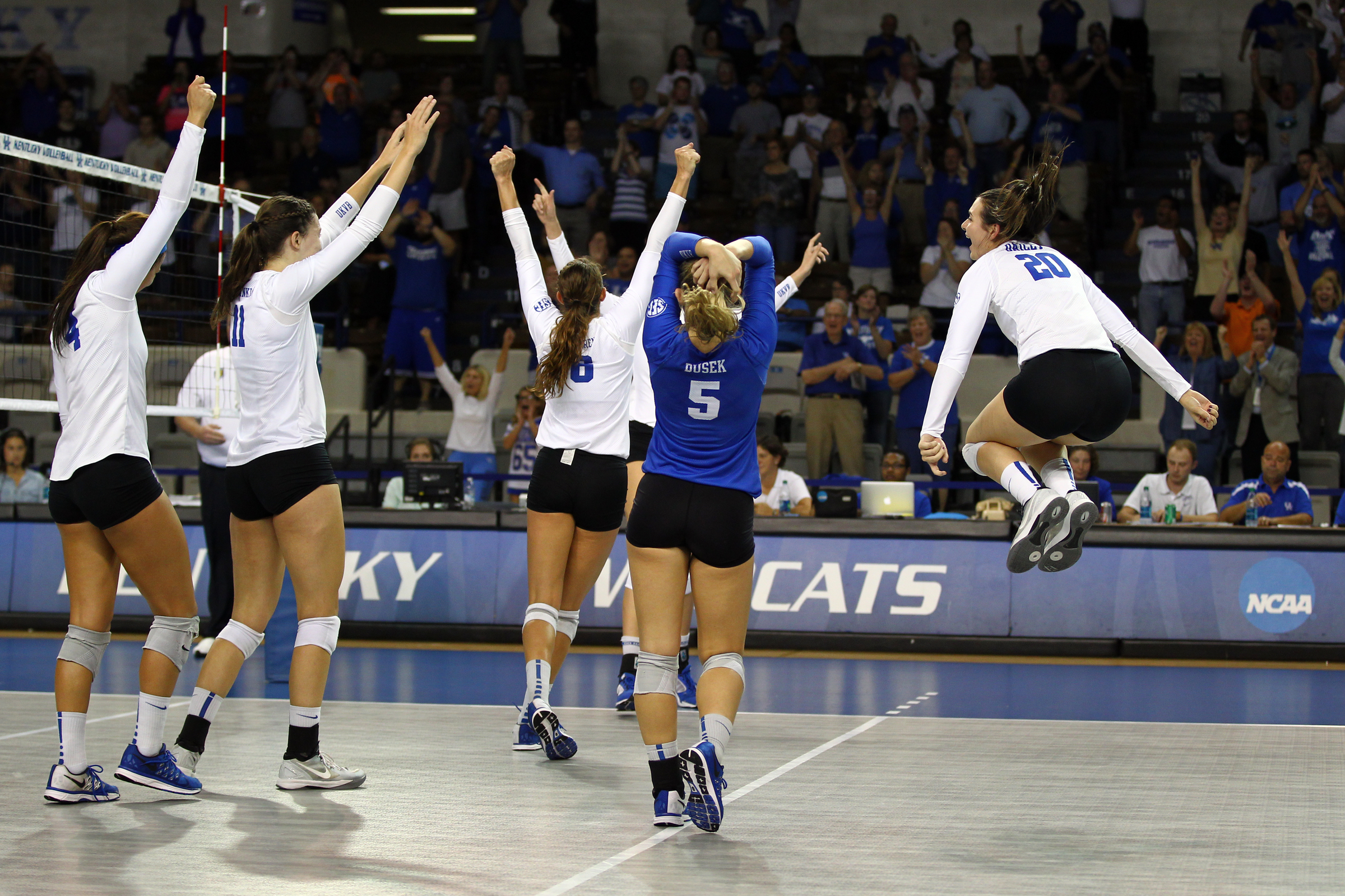 Balanced Wildcats Earn Sweep of No. 22 Arkansas