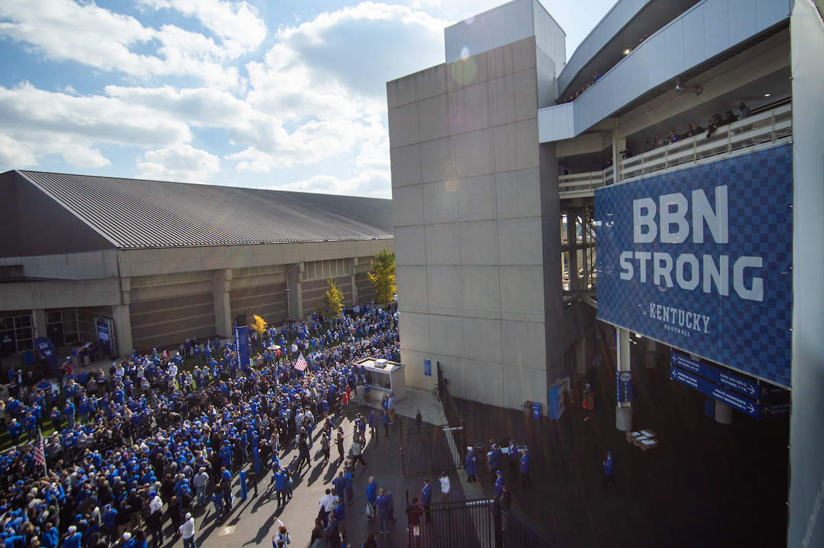 Cat Walk.

Georgia beats UK 34-17.

Photo by Eddie Justice | UK Athletics