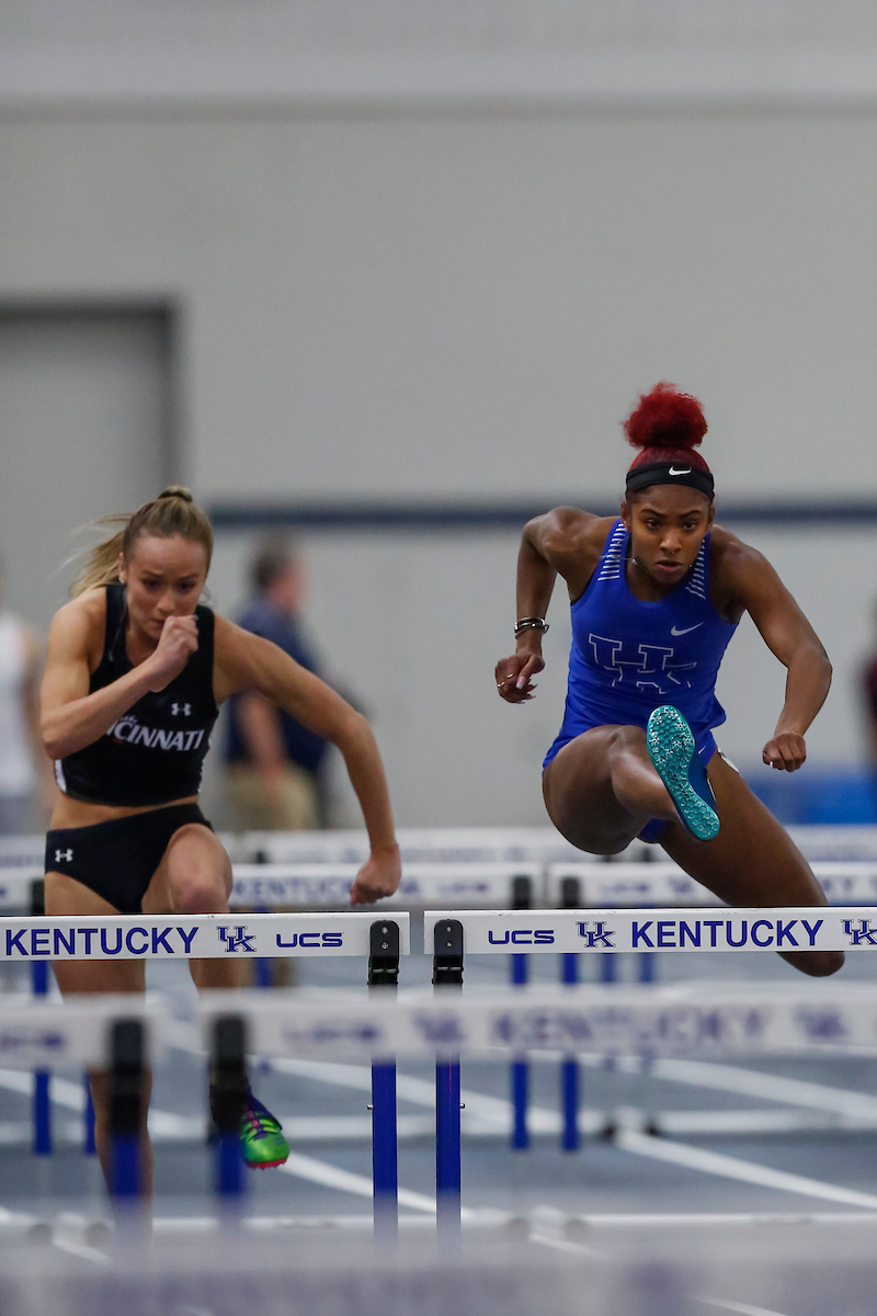 Masai Russell.

Jingle Bells Open.


Photo by Grant Lee | UK Athletics