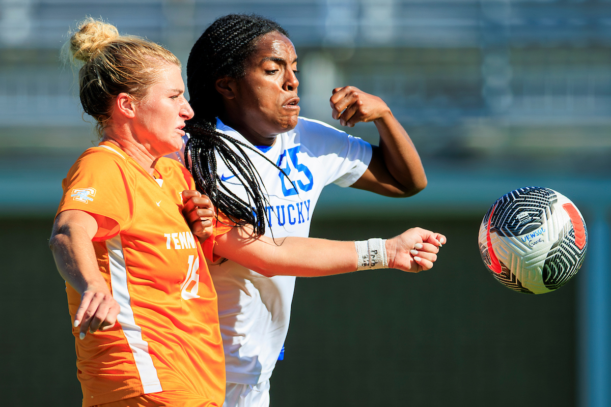 Kentucky-Tennessee Women’s Soccer Photo Gallery – UK Athletics