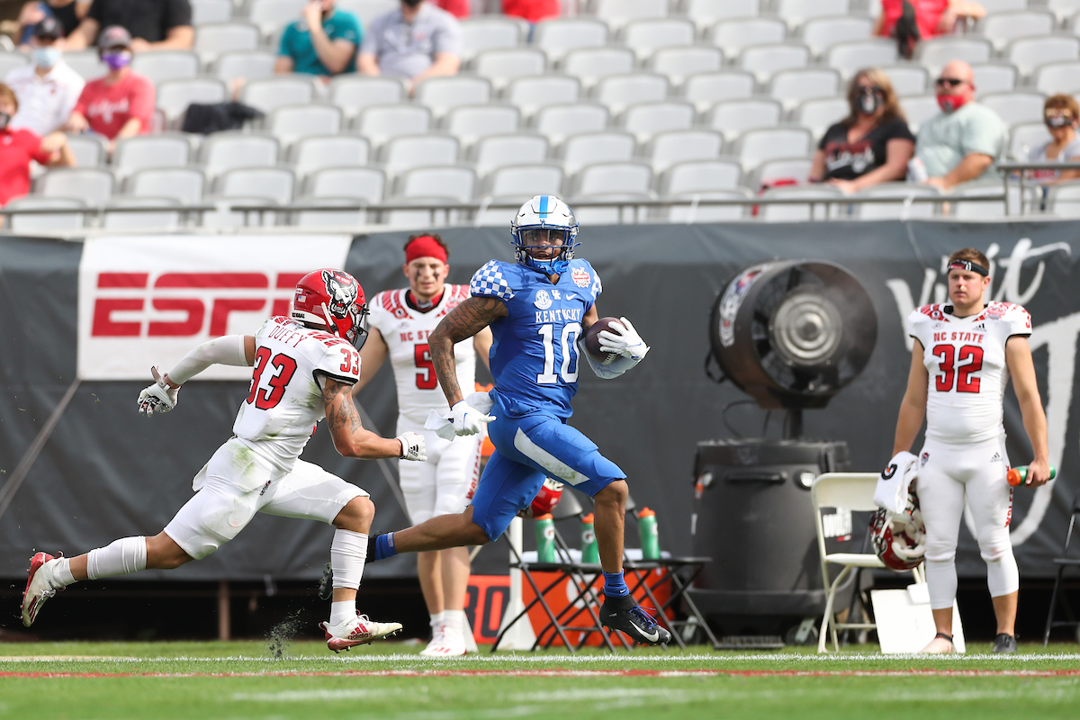 ASIM ROSE.

Kentucky beats NC State, 23-21, to win the TaxSlayer Gator Bowl.

Photo by Elliott Hess | UK Athletics