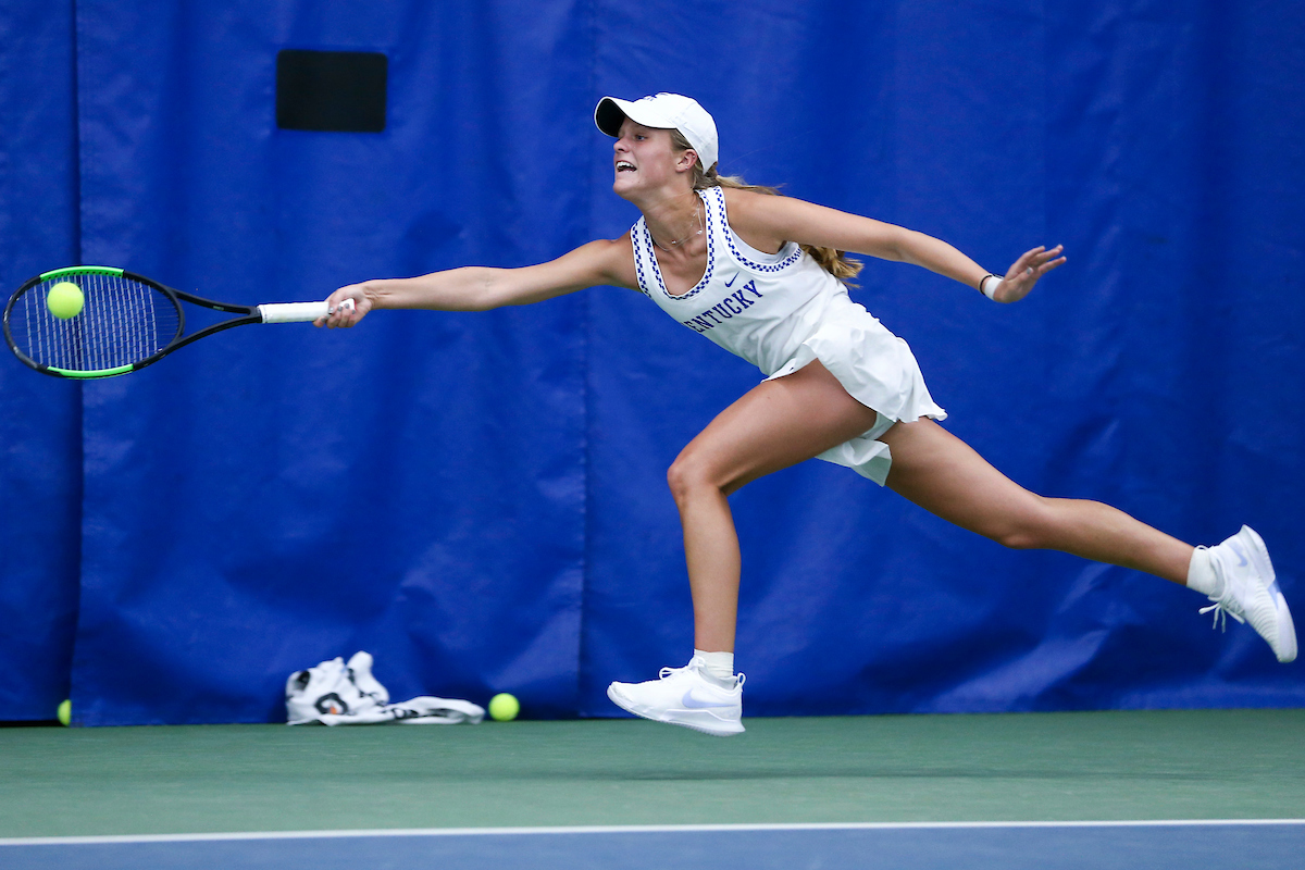 Ellie Eades.

Kentucky loses to Vanderbilt 6-1.

Photo by Grace Bradley | UK Athletics