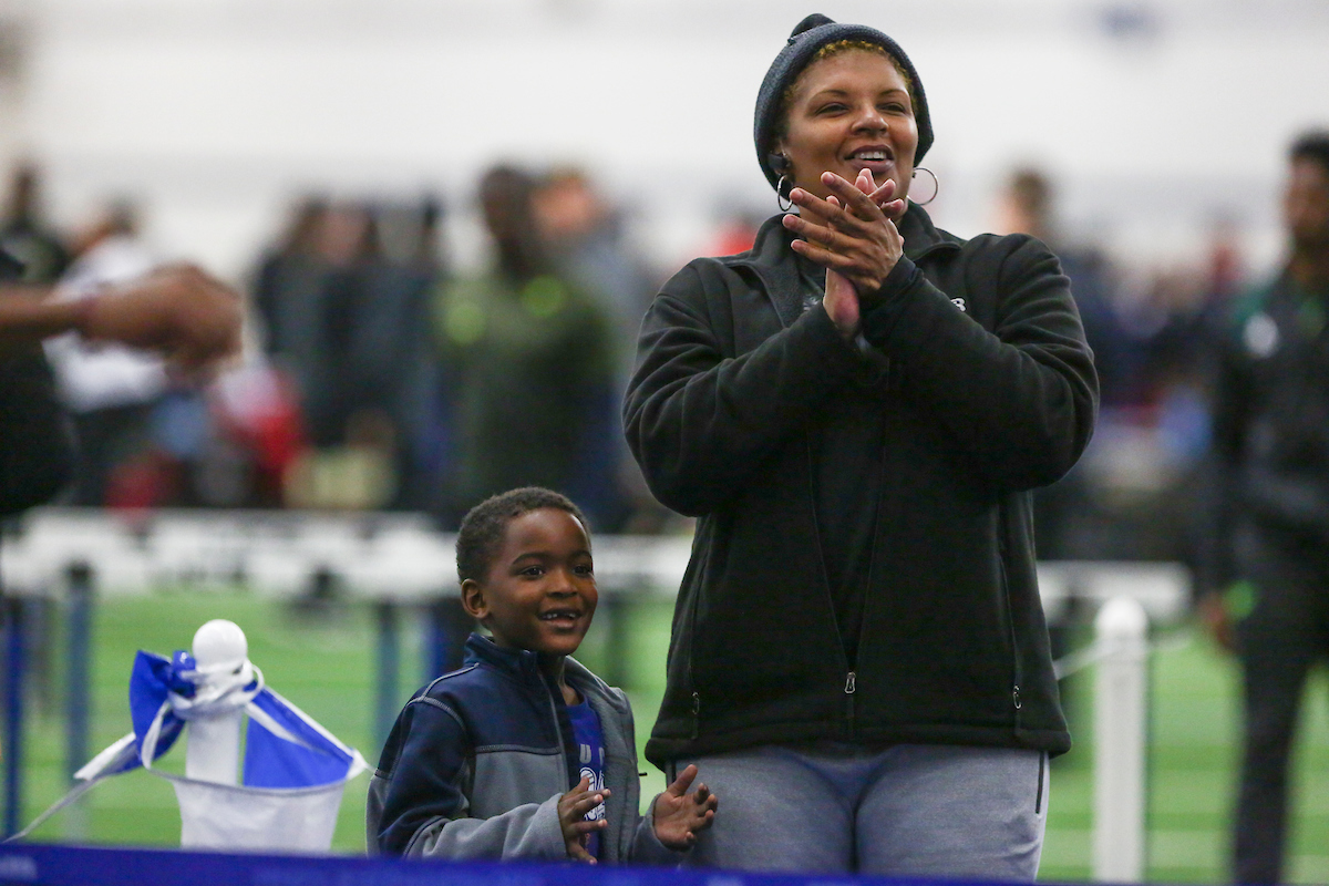 Fans.

Day one of Rod McCravy Memorial.

Photo by Hannah Phillips | UK Athletics