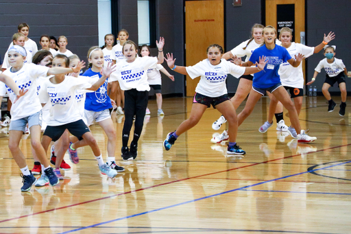 Fans.

Kentucky WBB Elzy Era Somerset Clinic.

Photo by Eddie Justice | UK Athletics