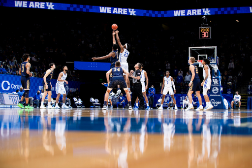 Isaiah Jackson. Tip off.

Kentucky falls to Notre Dame 64-63.

Photo by Chet White | UK Athletics