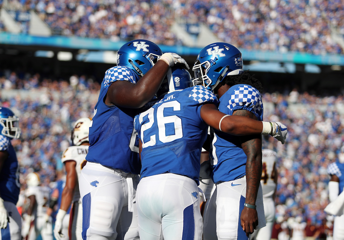 Benny Snell, Terry Wilson


Kentucky Football beats Central Michigan 35-20.

Photo by Britney Howard | UK Athletics