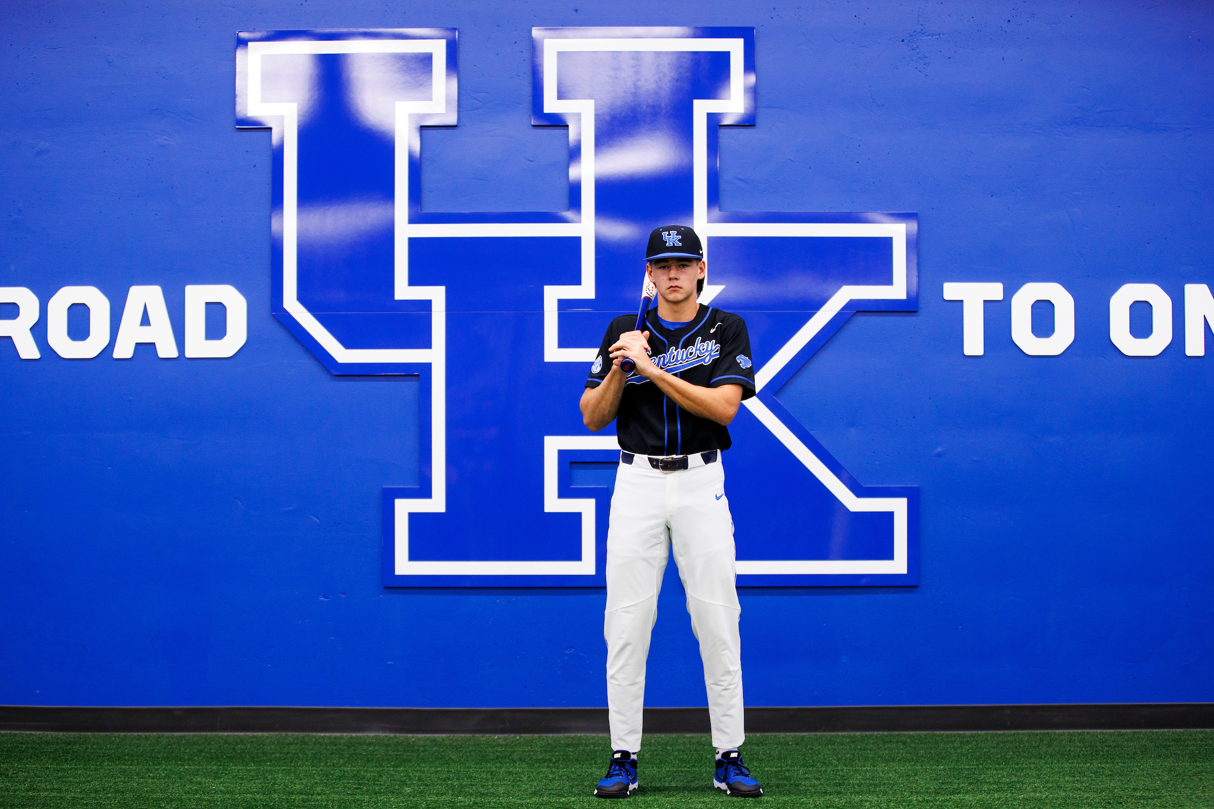 Highly Touted Infielder Tyler Bell Will Attend Kentucky