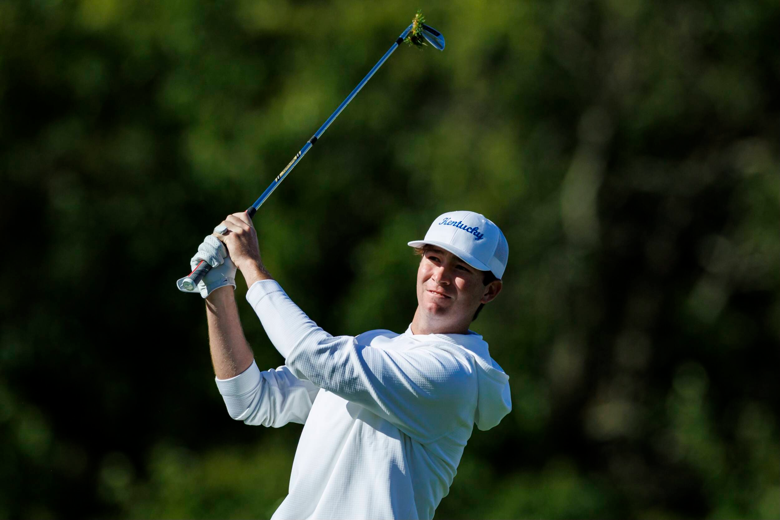 Kentucky Tied for Second as Darkness Sets on Day One of Cullan Brown Collegiate