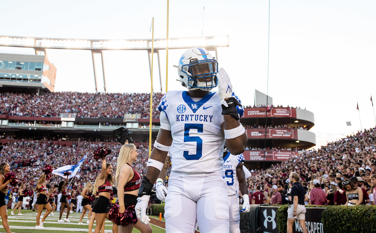 DeAndre Square

Kentucky beats South Carolina, 16-10.

Photo by Jacob Noger | UK Athletics