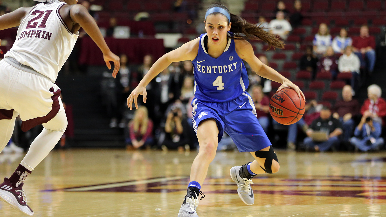 Kentucky Falls at No. 2 Mississippi State