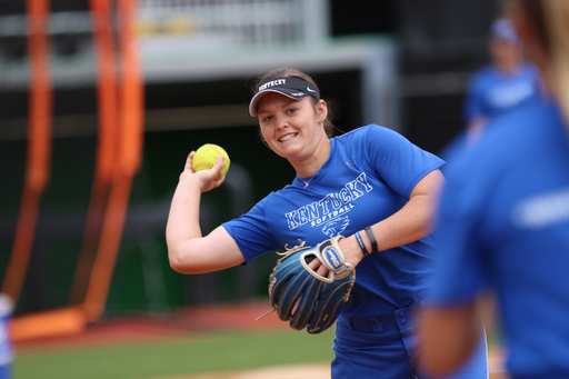 The University of Kentucky softball team practicing for the NCAA Super Regional on Wednesday, May 23rd, 2018 at the Jane Sanders Stadium in Eugene, OR.

Photos by Noah J. Richter I UKAthletics