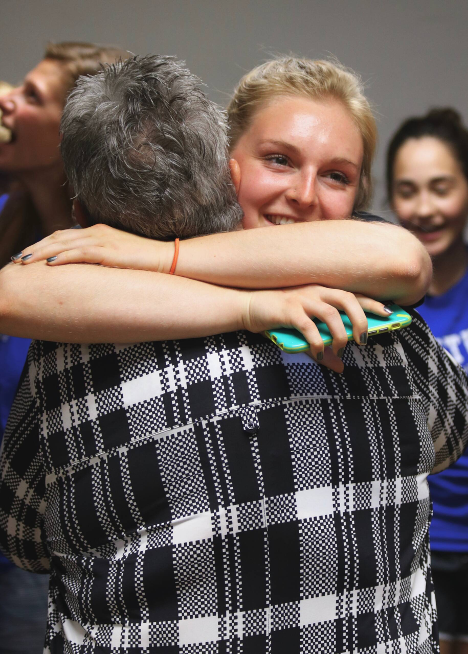 The UK Rifle team toured the new Wendell & Vickie Bell team room on Monday.