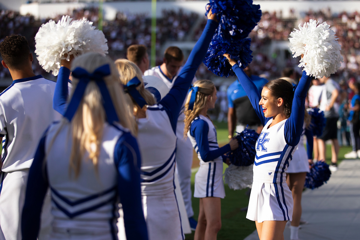 Cheerleaders.

Kentucky falls to Mississippi State, 28-13.

Photo by Elliott Hess | UK Athletics