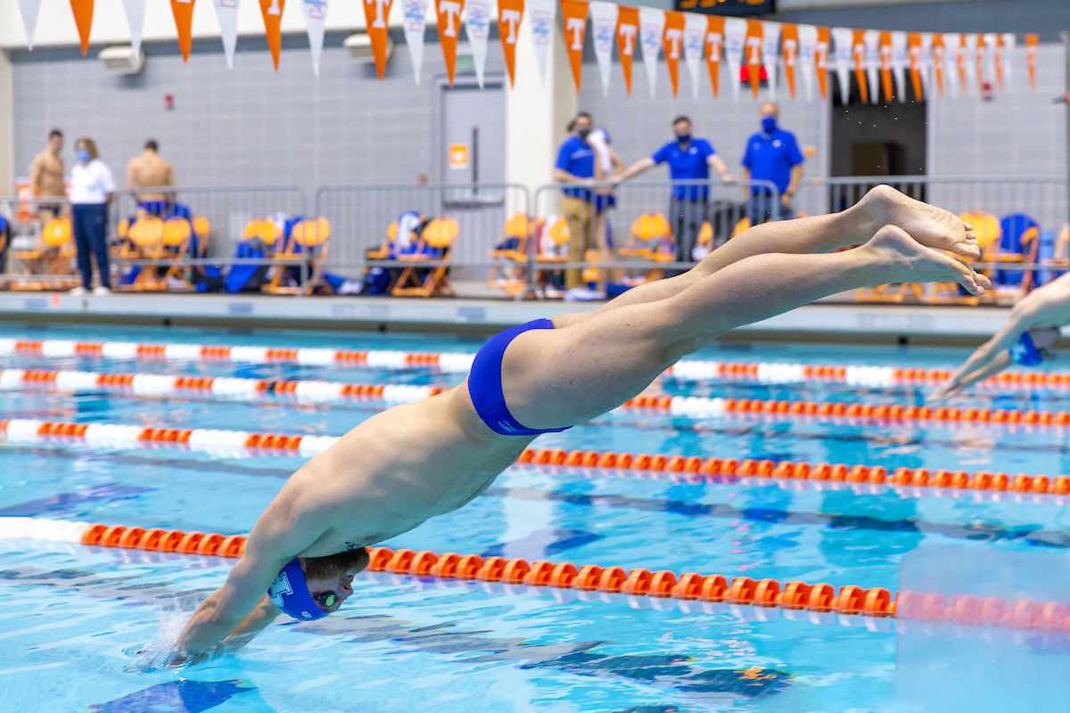 Kentucky Loses to Tennessee, 216-84

Photo by Grant Lee | UK Athletics