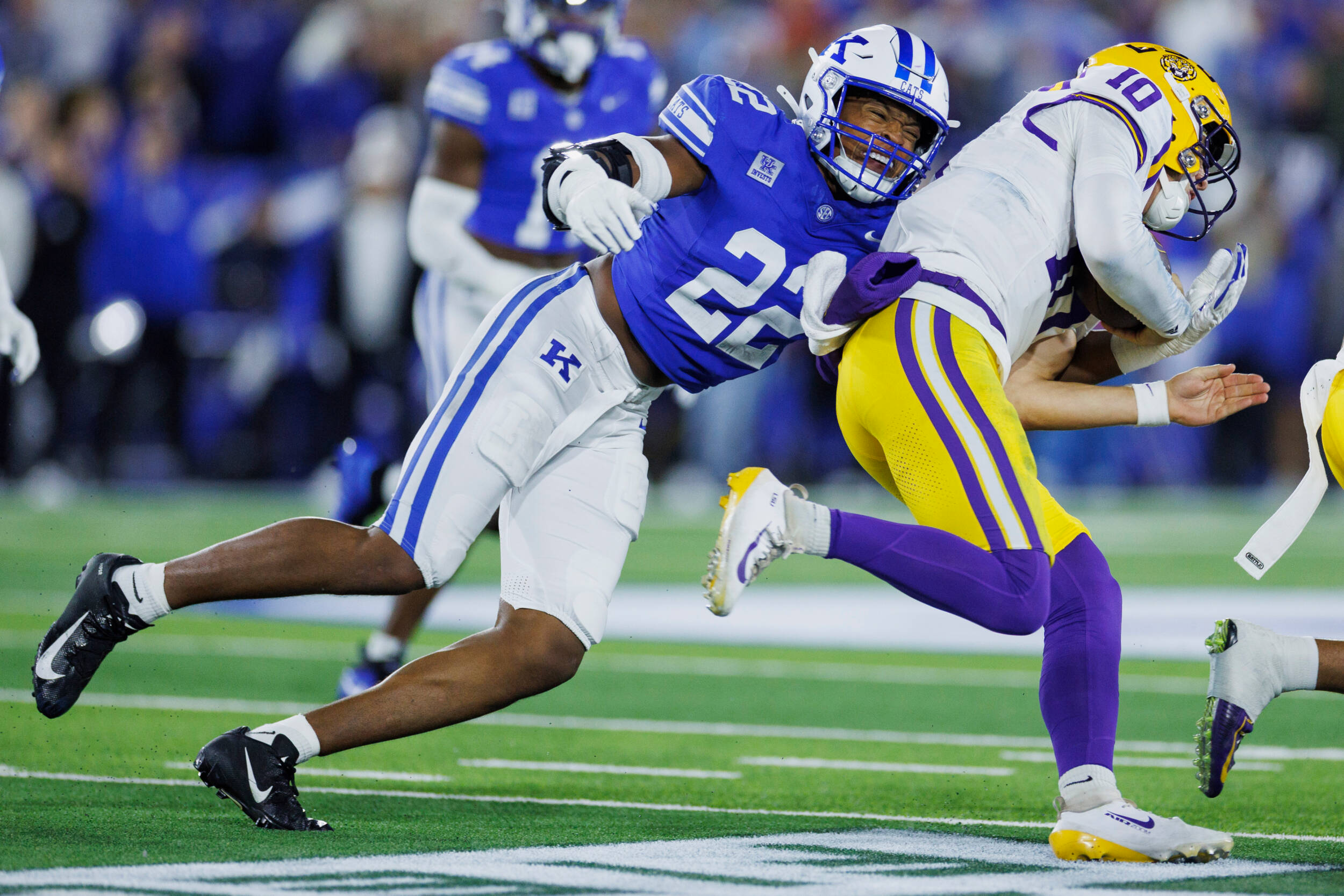 Kentucky Defense Steps Up Big Against LSU