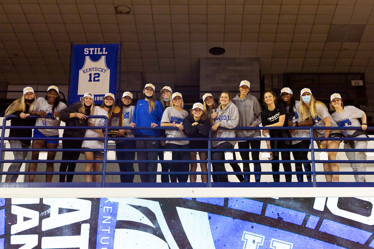 Team.

Kentucky Volleyball returns from winning NCAA Championship

Photo by Grant Lee | UK Athletics