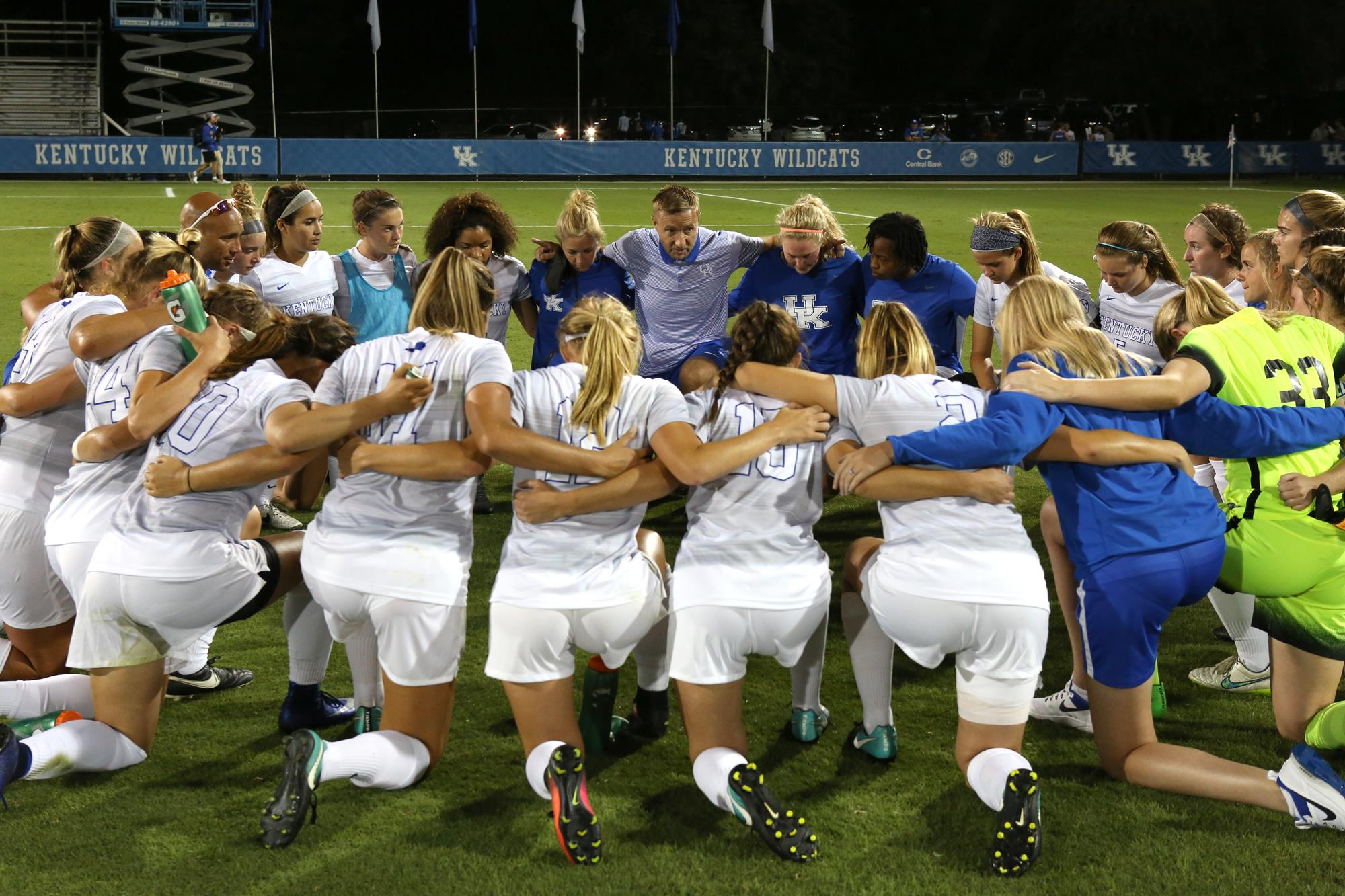 Women's Soccer Introduces 2018 Freshman Class