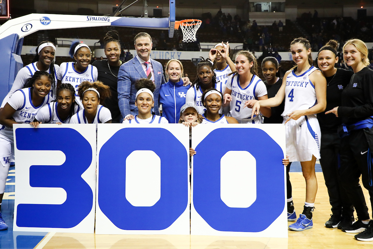 Coach Mitchell. Team.

Kentucky women's basketball beats Vandy, 77-55.

Photo by Elliott Hess | UK Athletics