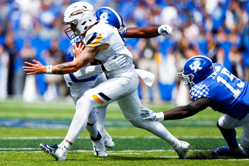 DeAndre Square.

Kentucky beat Toledo 38-24.

Photo by Chet White | UK Athletics