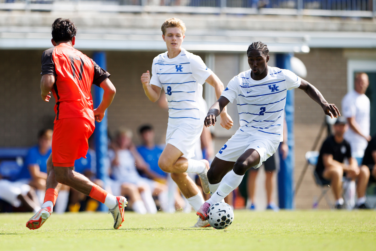 Kentucky-Bowling Green Men's Soccer Photo Gallery