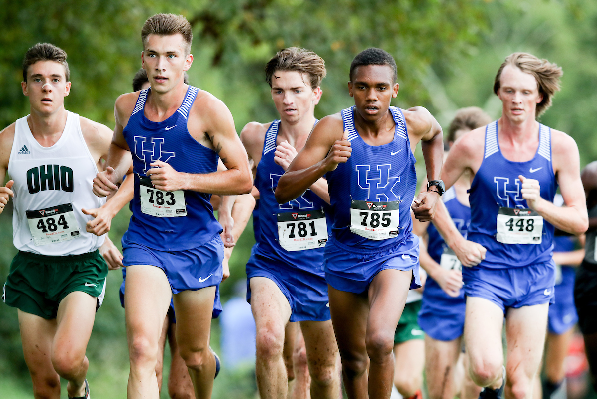 Brennan Fields. Kendall Muhammad. Team.

Bluegrass Invitational.


Photo by Elliott Hess | UK Athletics