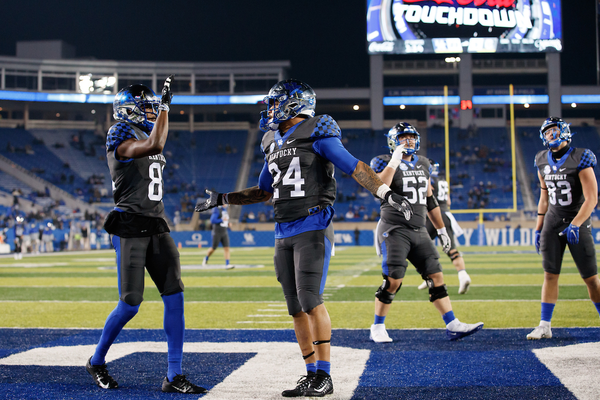 CHRIS RODRIGUEZ JR..

Kentucky beats South Carolina, 41-18.

Photo by Elliott Hess | UK Athletics