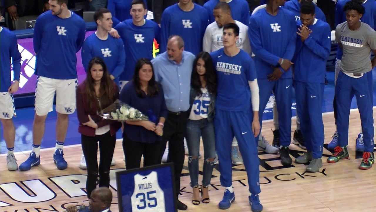 MBB: Senior Night Ceremony