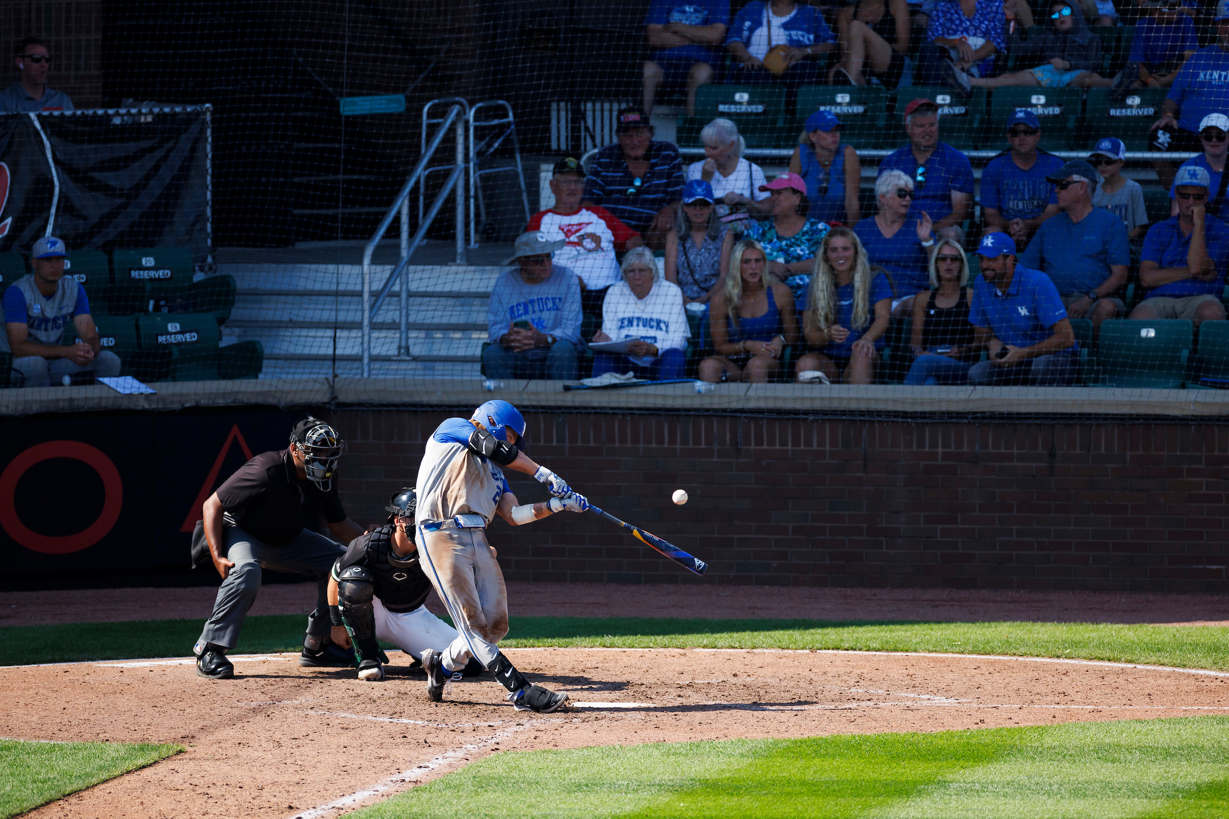 Six-Run Inning Fuels Kentucky’s Comeback Victory