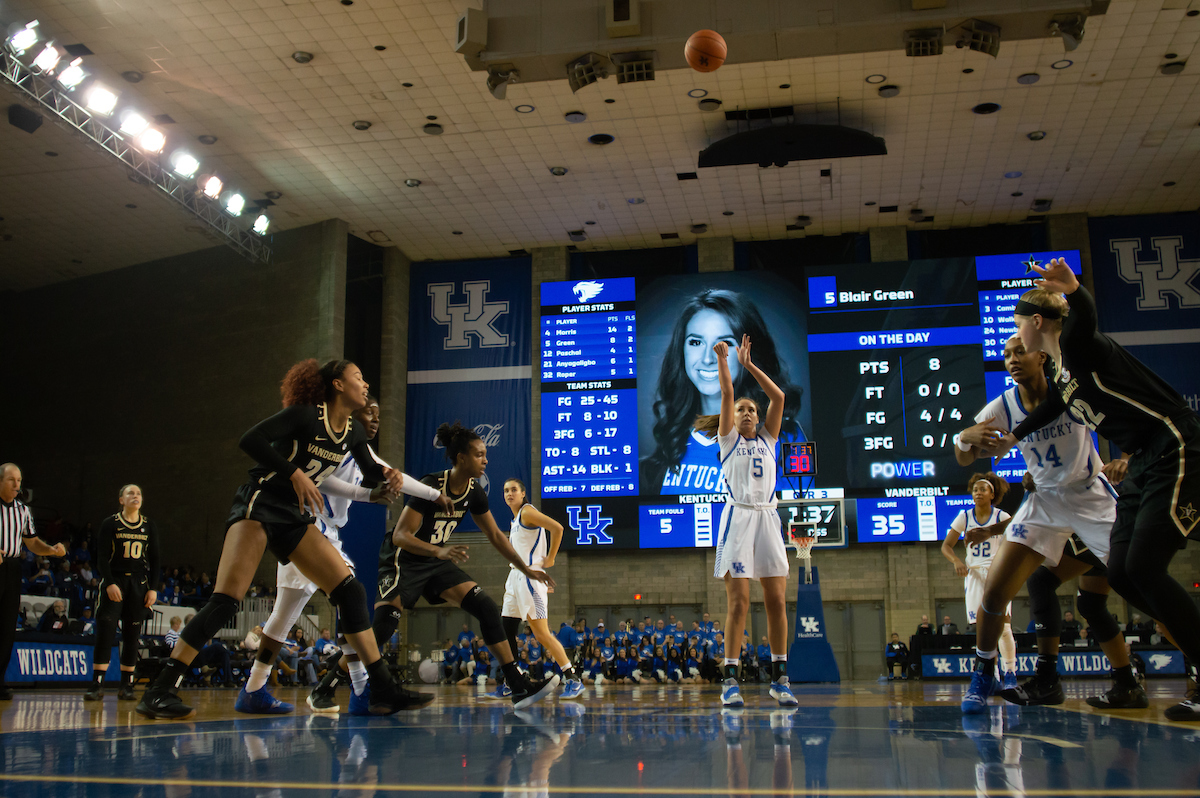 Blair Green. Free Throw. 

Kentucky women's basketball beat Vandy, 77-55.

Photo by Eddie Justice | UK Athletics