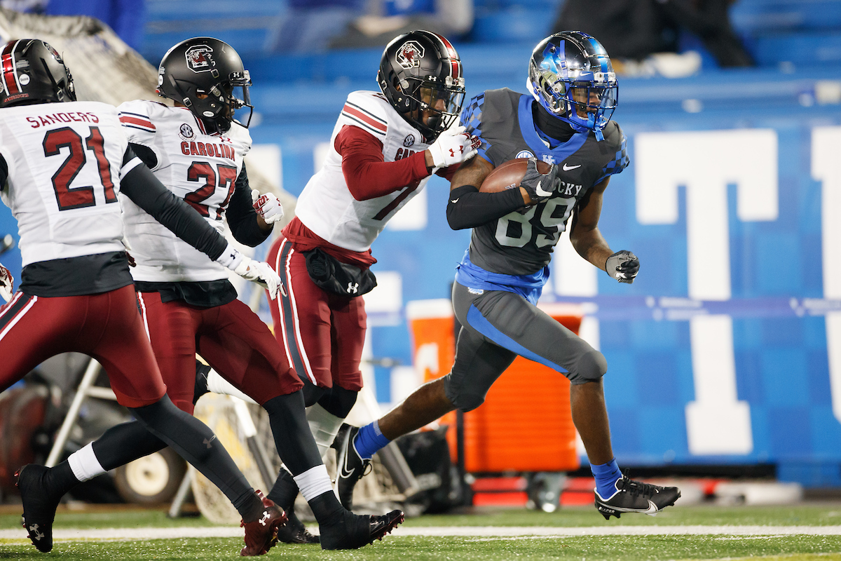 ALLEN DAILEY JR..

Kentucky beats South Carolina, 41-18.

Photo by Elliott Hess | UK Athletics
