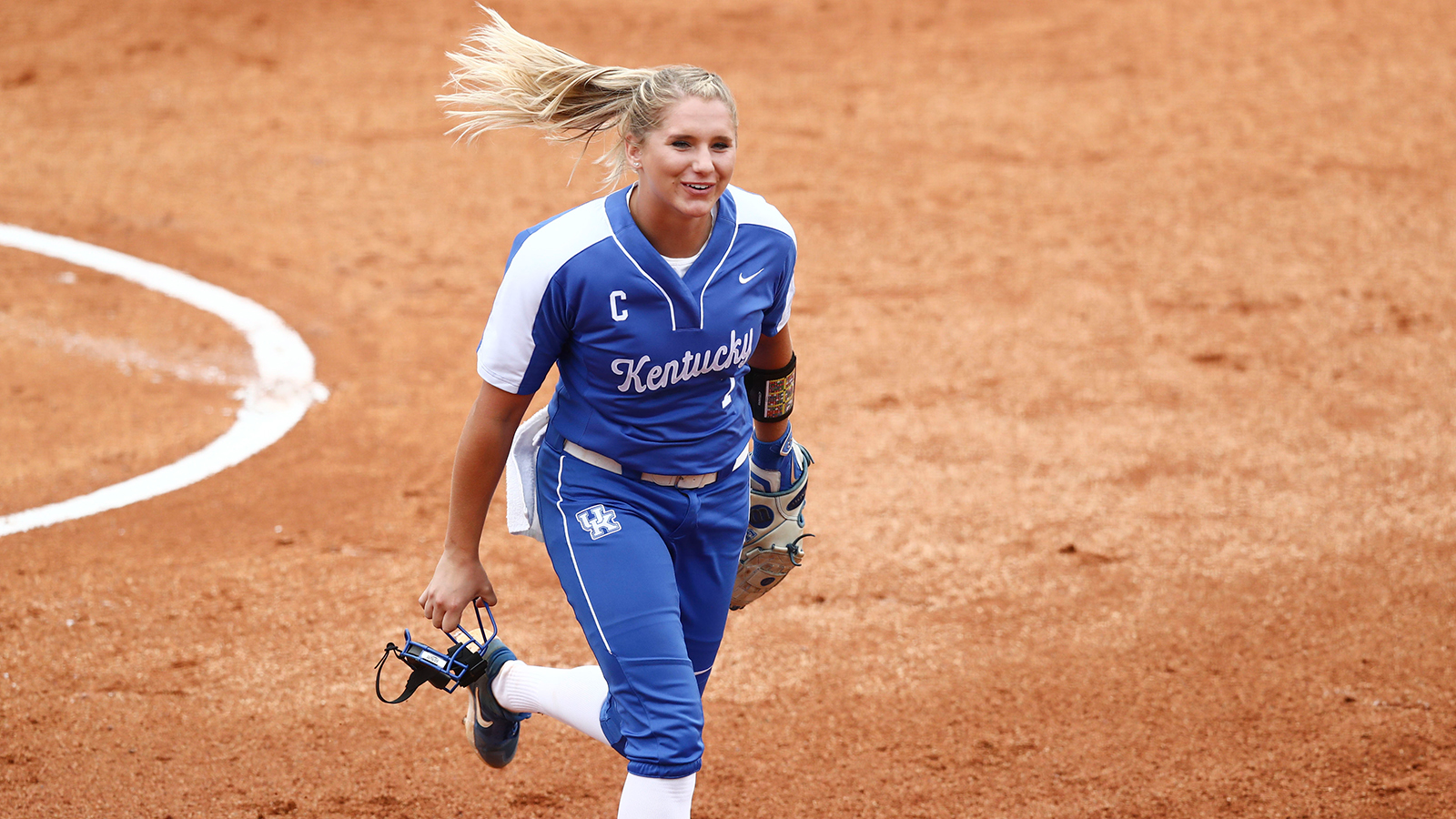 Softball Cats Ready for Challenging Weekend Against Alabama