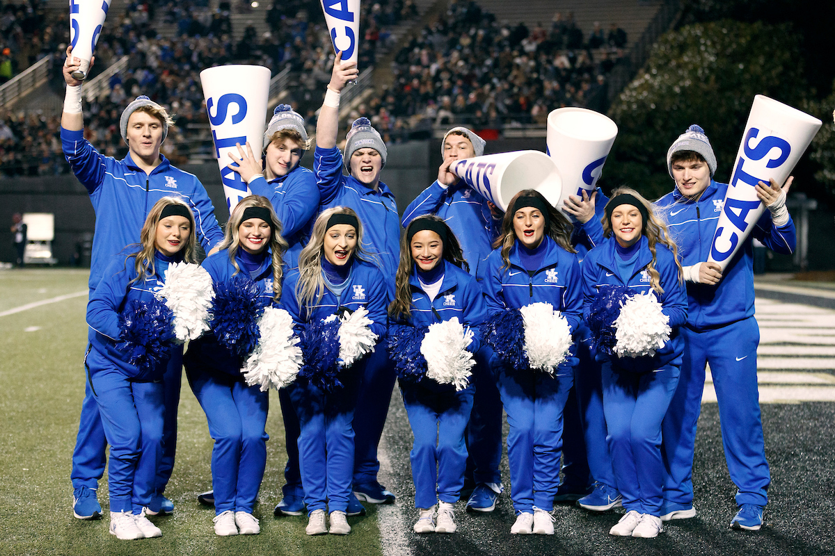 Cheerleaders.

Kentucky beats Vandy, 34-17.

Photo by Elliott Hess | UK Athletics