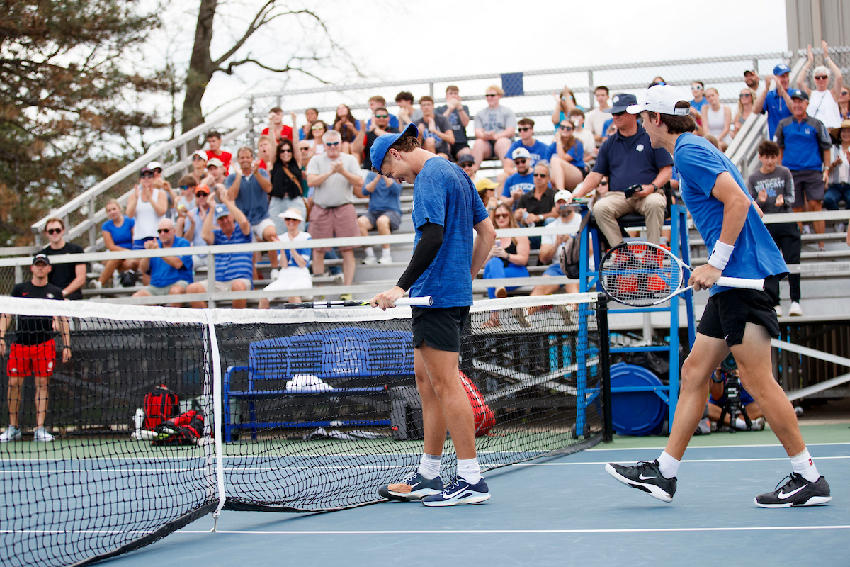 No. 22 Kentucky Falls at No. 25 Ole Miss, 4-3