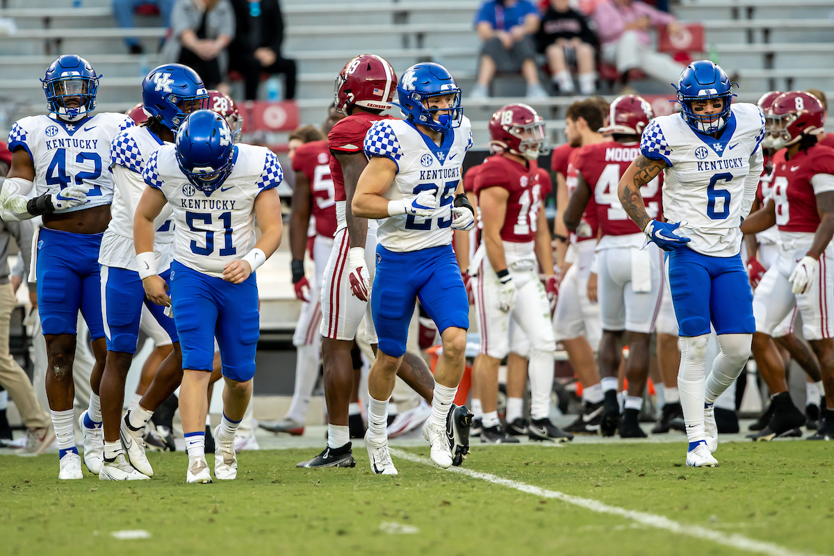 Brett Slusher

Alabama defeats Kentucky 63-3

Photo By Brian Moriarty | UK Football