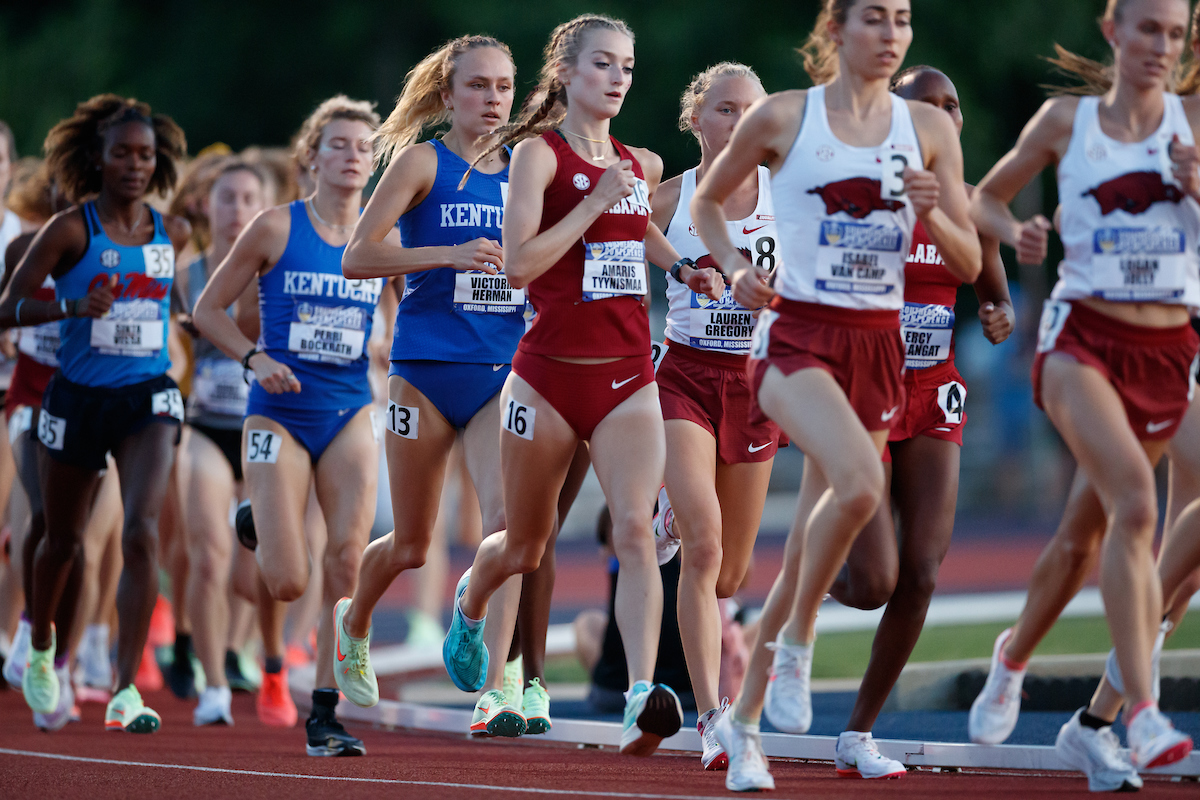 Victoria Herman. Perri Bockrath.

SEC Day 3.

Elliott Hess | UK Athletics
