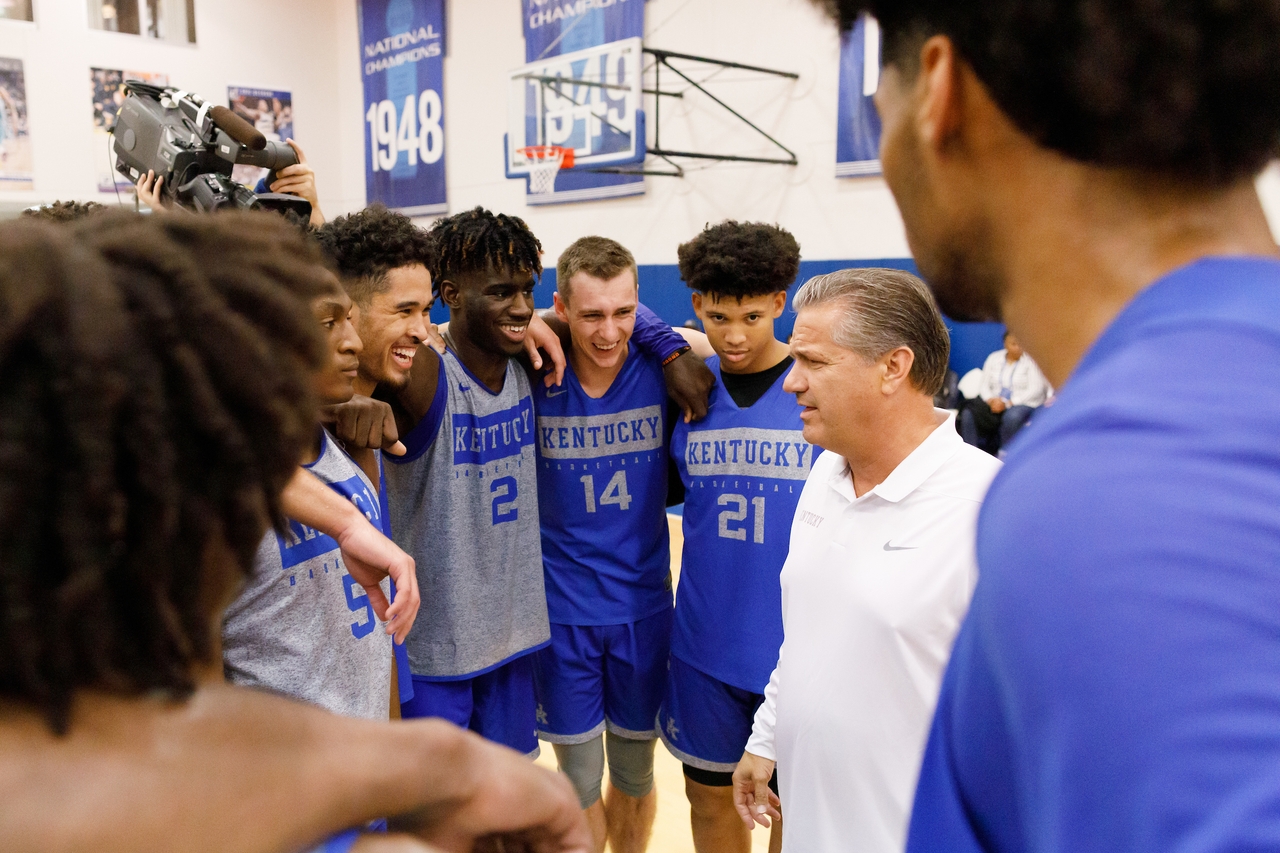 John Calipari, Zan Payne. Brennan Canada. Kahlil Whitney. Johnny Juzang. Immanuel Quickley.


Kentucky men's basketball Pro Day.


Photo by Elliott Hess | UK Athletics