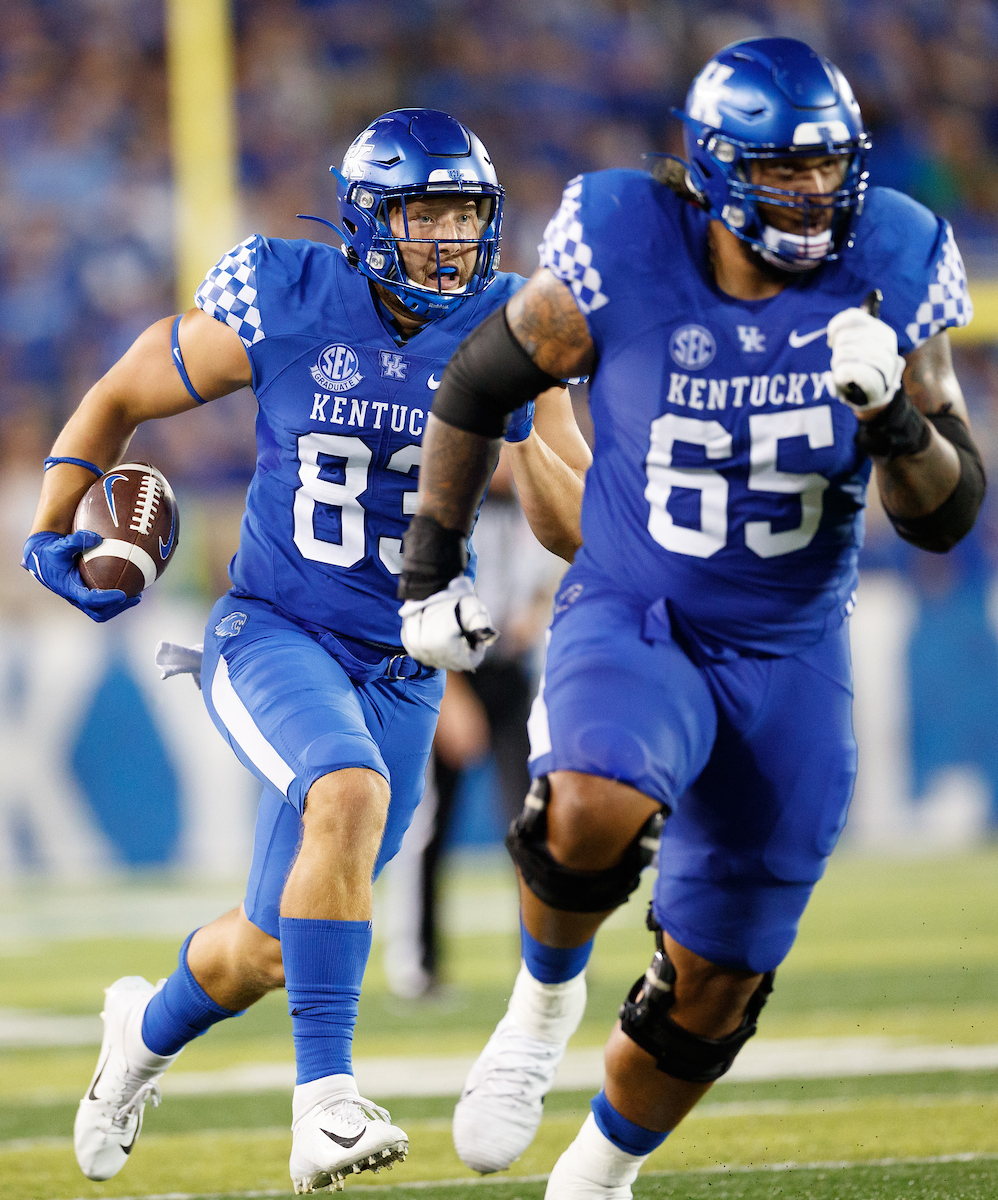 Justin Rigg. Darian Kinnard.

Kentucky beat Missouri, 35-28.

Photo by Elliott Hess | UK Athletics