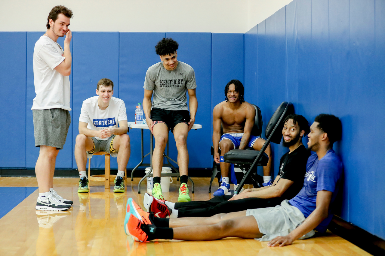 Riley Welch. Brennan Canada. Jacob Toppin. Kareem Watkins. Davion Mintz. Keion Brooks Jr.

Menâ??s basketball practice.

Photo by Chet White | UK Athletics