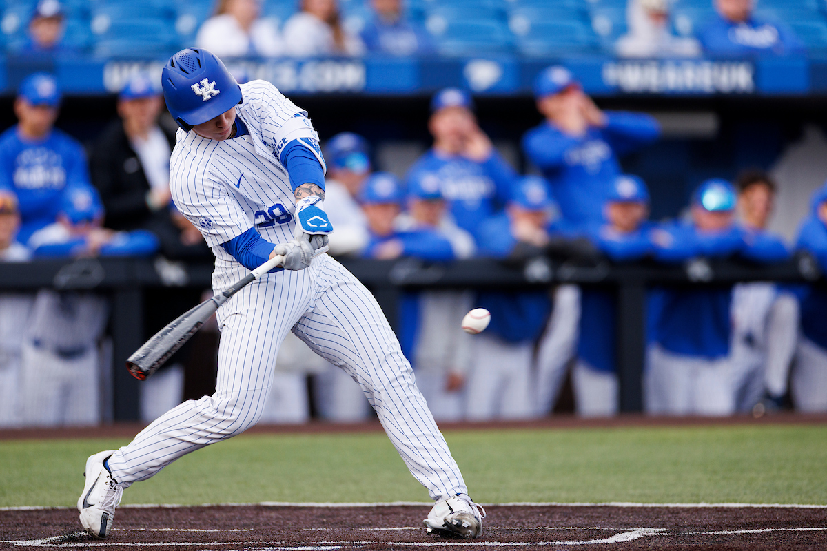 Kentucky Bounces Back with Big Offensive Effort on Wednesday