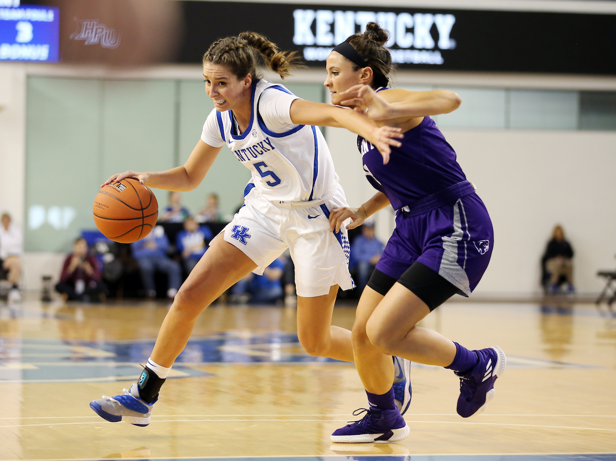 Blair Green 


UK Women's Basketball beat High Point University 71-49 at Memorial Coliseum  on Sunday, November 18th, 2018.

Photo by Britney Howard  | UK Athletics