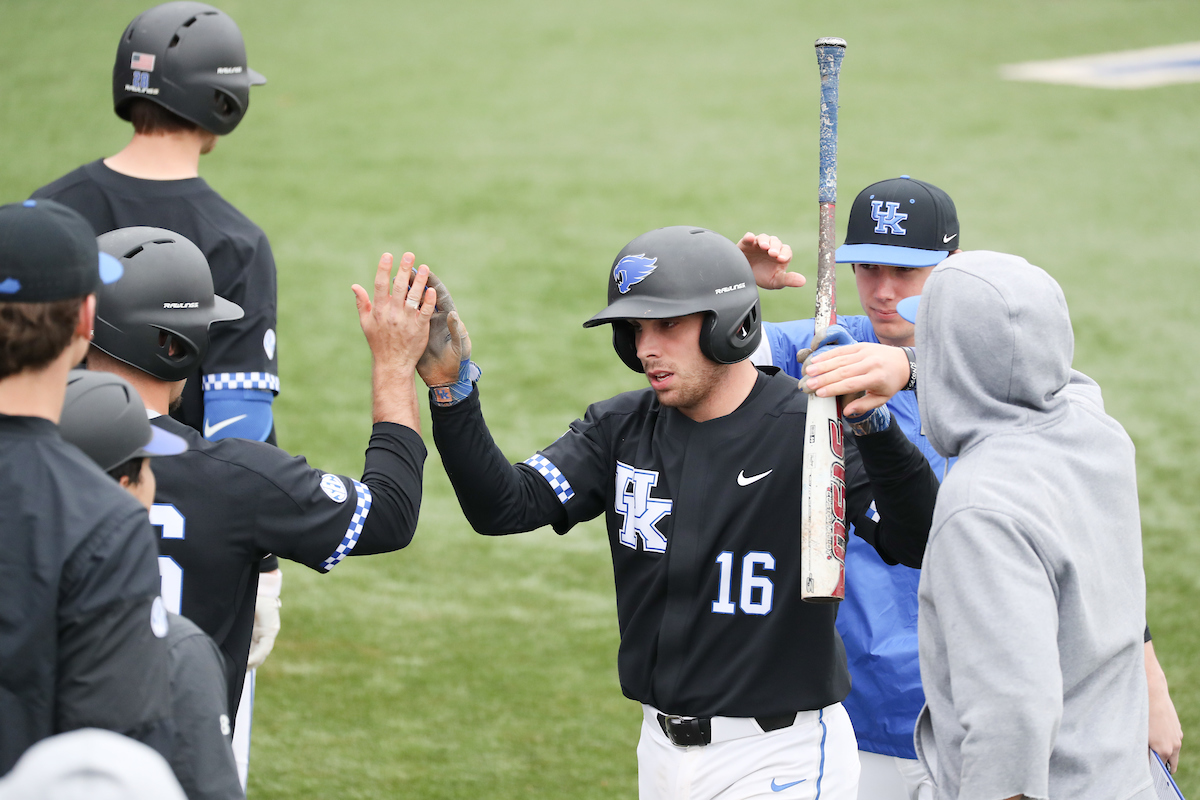 TROY SQUIRES.

The University of Kentucky baseball team beats Oakland 15-6 on Sunday, February 25, 2018 at Cliff Hagen Stadium in Lexington, Ky.

Photo by Elliott Hess | UK Athletics