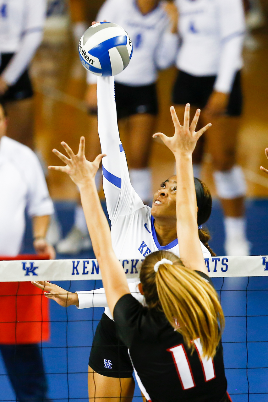 Caitlyn Cooper.

UK defeats UofL 3-0.  

Photo by Hannah Phillips | UK Athletics