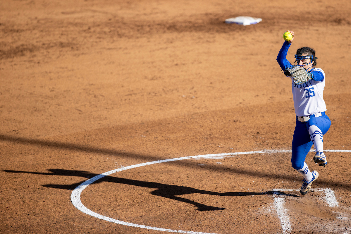 Kentucky-Missouri Sunday Softball Photo Gallery