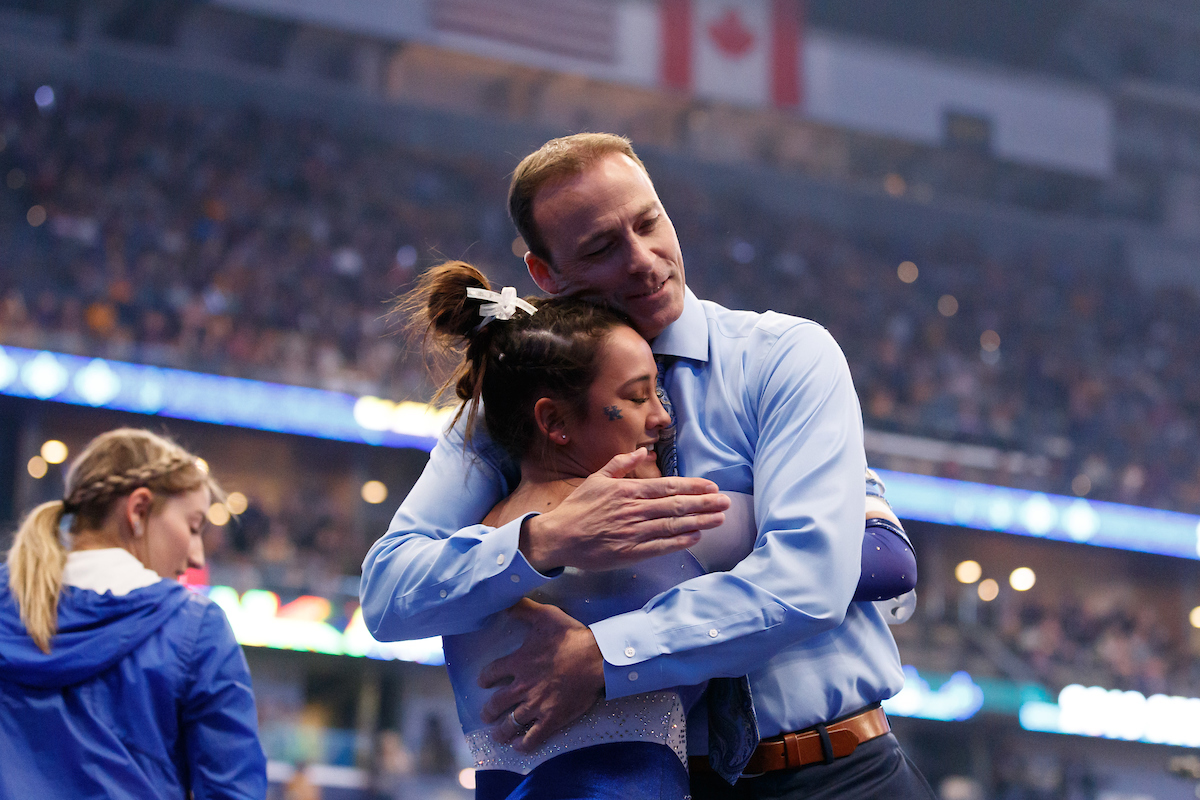 Katie Stuart.


Gymnastics scores 196.225 at SEC Championship.

 
Photo by Elliott Hess | UK Athletics