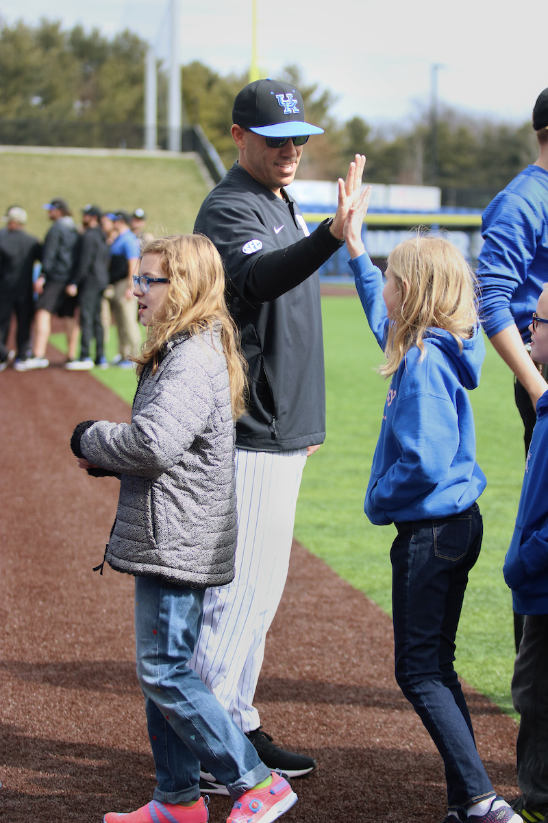 Coach Mingione, Fan

Kentucky beat Appalachian State 8-7. 


Photo by Regina Rickert | UK Athletics