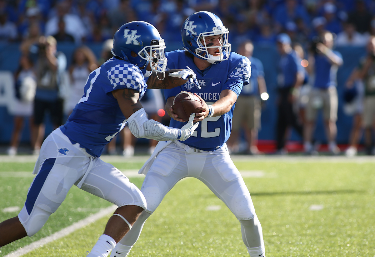 Gunnar Hoak and AJ Rose

Kentucky beats Central Michigan 35-20.


Photo By Barry Westerman | UK Athletics