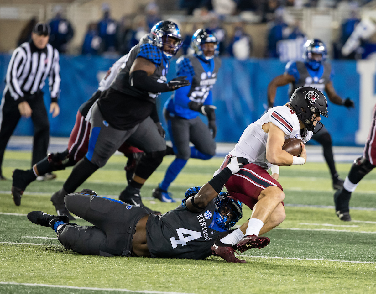 Josh Paschal

Kentucky beats South Carolina, 41-18.

Photo by Jacob Noger | UK Football