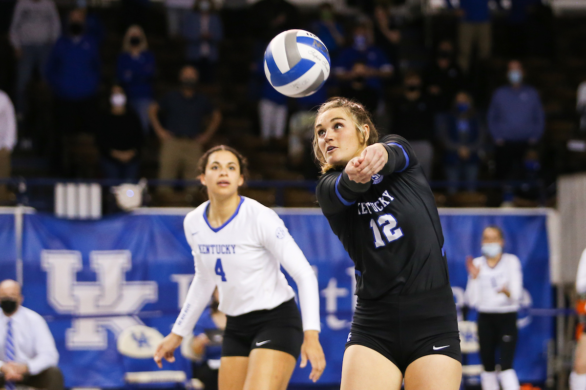 Gabby Curry.

Kentucky sweeps LSU 3-0.

Photo by Hannah Phillips | UK Athletics