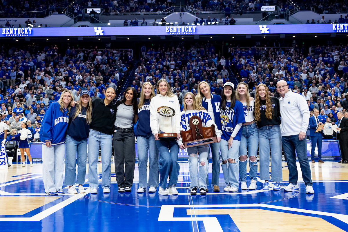 Kentucky Volleyball to play Penn State at Wrigley Field in 2026