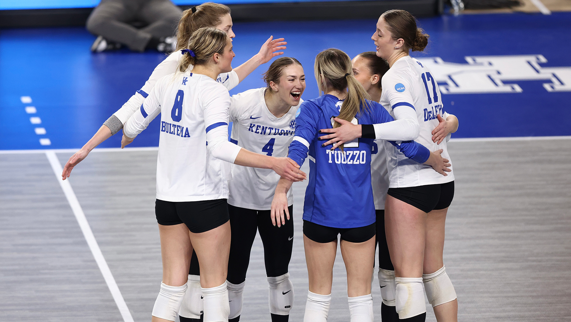 Volleyball Cats Handle Business in NCAA First Round